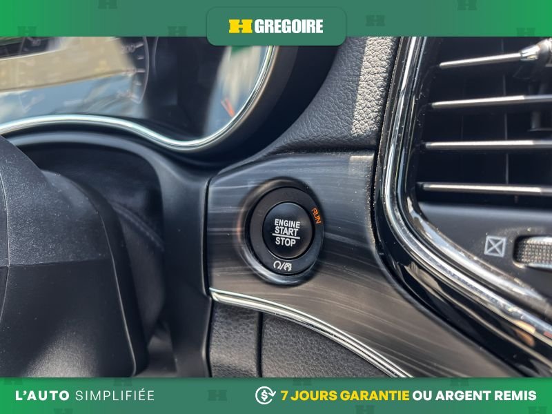 2022 Jeep Grand Cherokee WK Black Saint-Eustache - photo #16