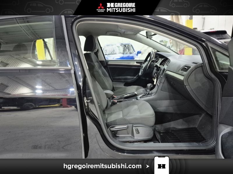 2016 Volkswagen Golf Black Laval - photo #15