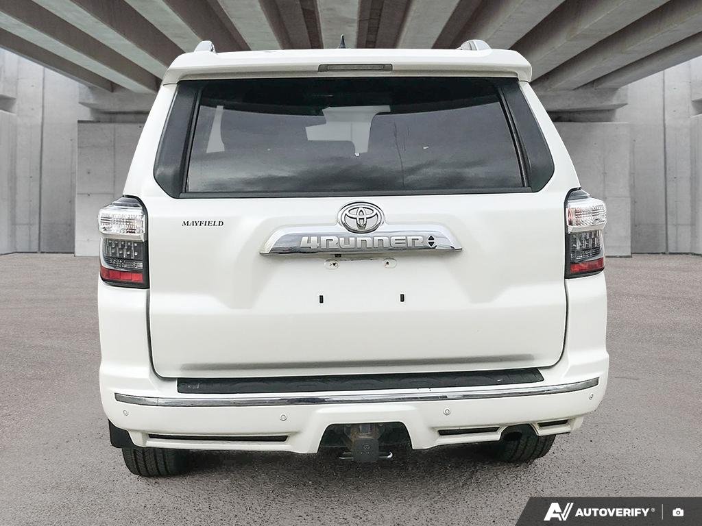 2017 Toyota 4Runner 2600678A | SR5 White Edmonton - photo #4