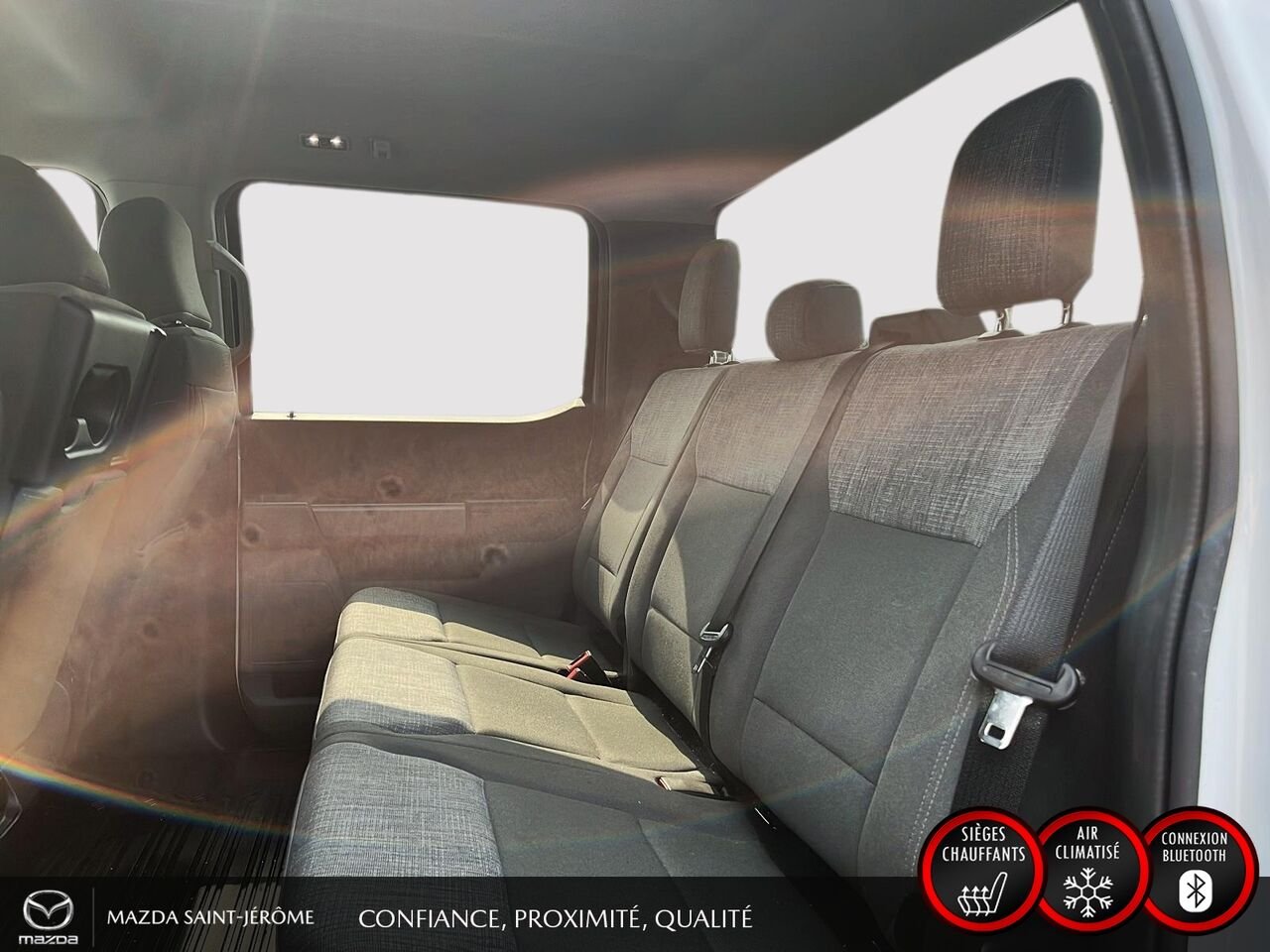 Ford F-150 XLT SUPERCREW | 4X4 | GROUPE REMORQUAGE | 3.5L ECOBOOST | 2023 Blanc Saint-Jérôme - photo #22