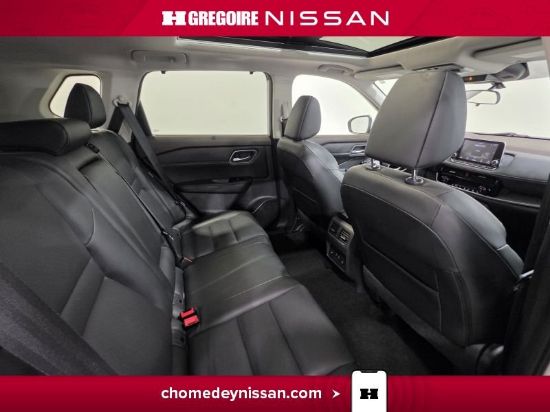 Nissan Rogue 2021 Blanc Laval - photo #28