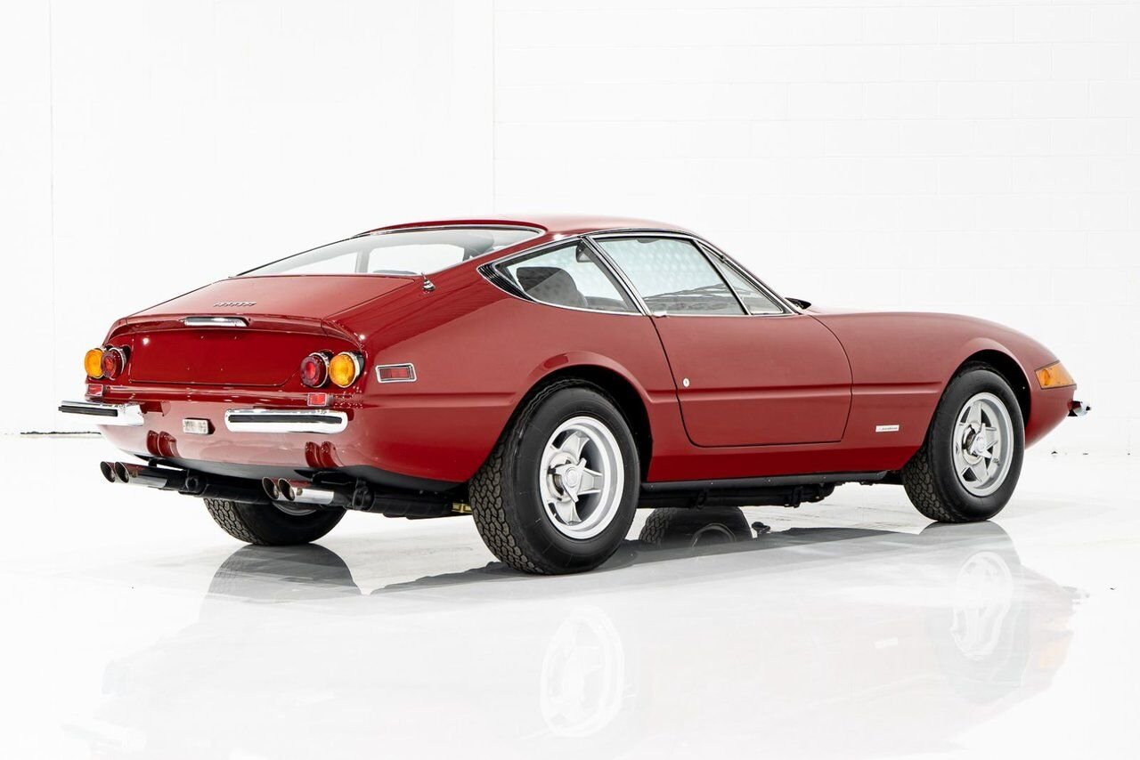 1973 Ferrari 365 GTB4 Daytona 18,301 miles With Orig Books/Tools/ Carbs / Filter Box Red Montreal - photo #87