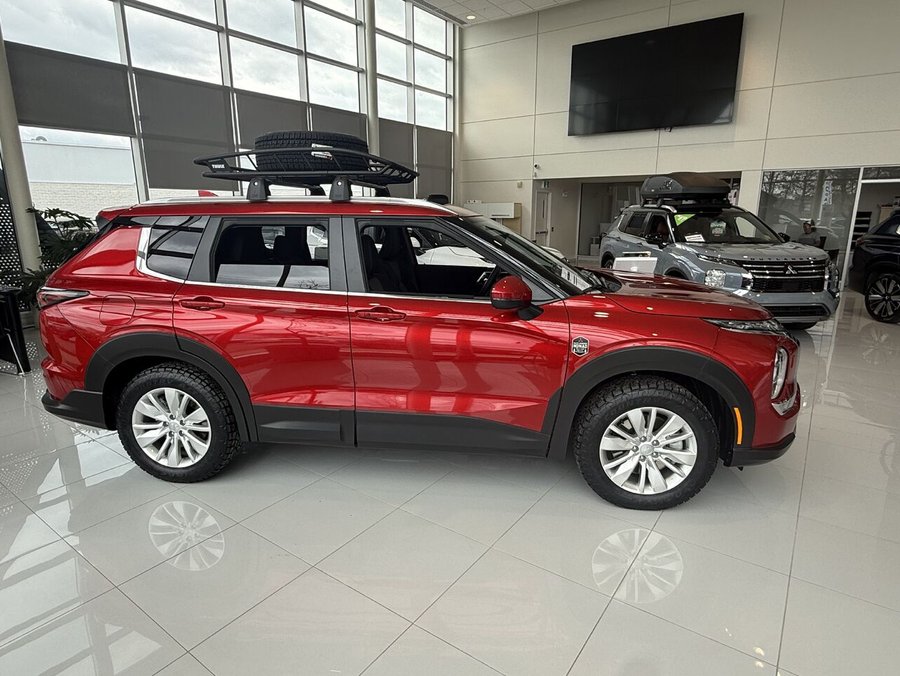 MITSUBISHI Outlander SE 2026 Rouge diamant
