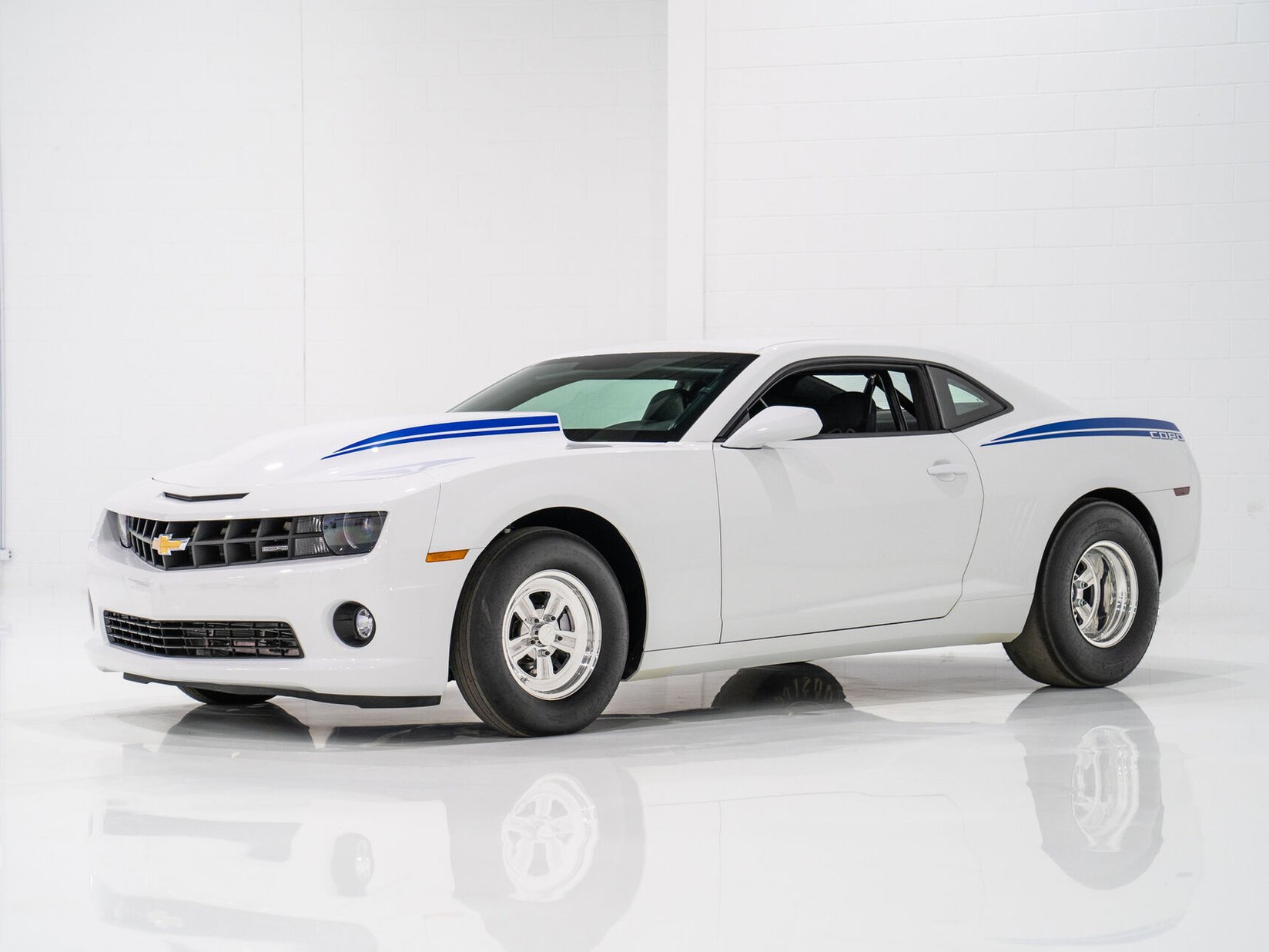 2012 Chevrolet COPO Camaro 327 #15 of 69 1 of 20 Voiture D'accélération d'usine / Exemple Neuf Jamais Couru **PRIX EN USD** White Montreal - photo #0