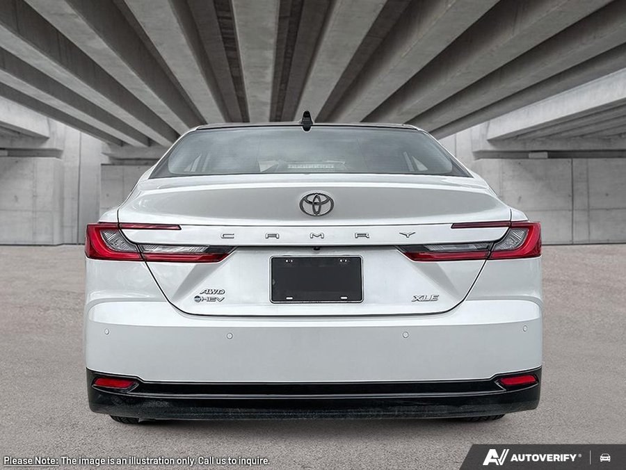 2026 Toyota Camry 2026 Wind Chill Pearl