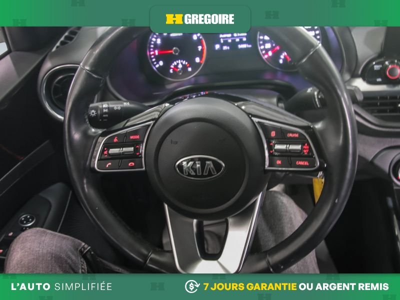 2021 Kia Forte Grey Saint-Eustache - photo #17