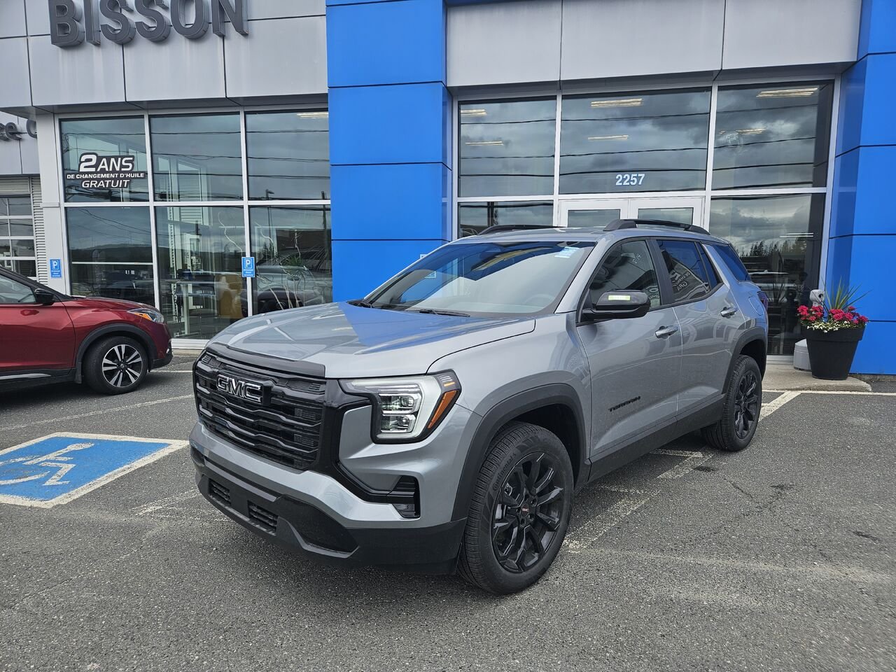2026 GMC Terrain Élévation 4 portes TI Sterling Metallic Thetford Mines - photo #0
