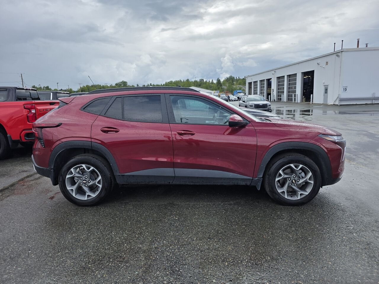 2025 Chevrolet Trax Traction avant 4 portes LT Red Rouyn-Noranda - photo #4