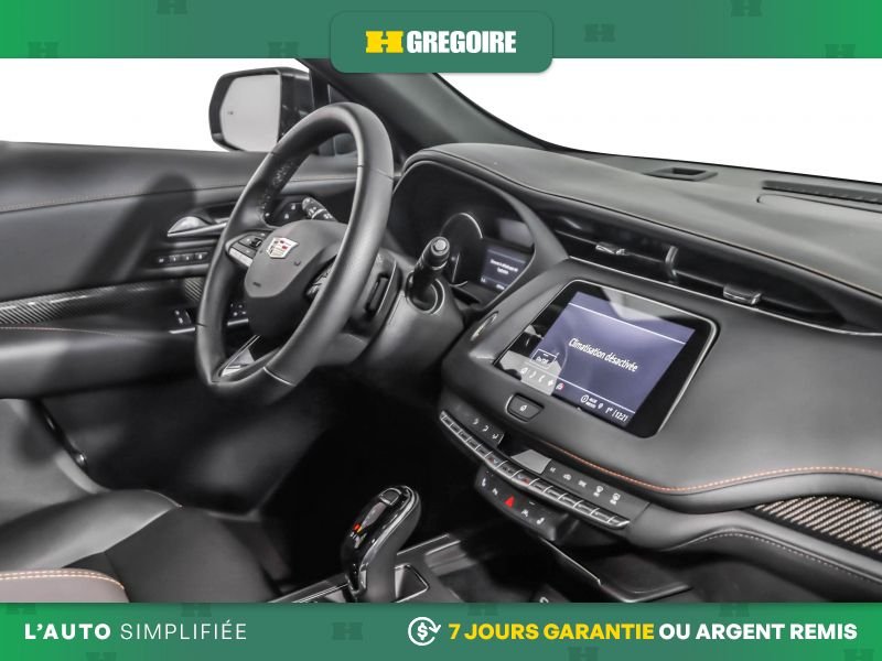 2023 Cadillac XT4 Grey Saint-Eustache - photo #29
