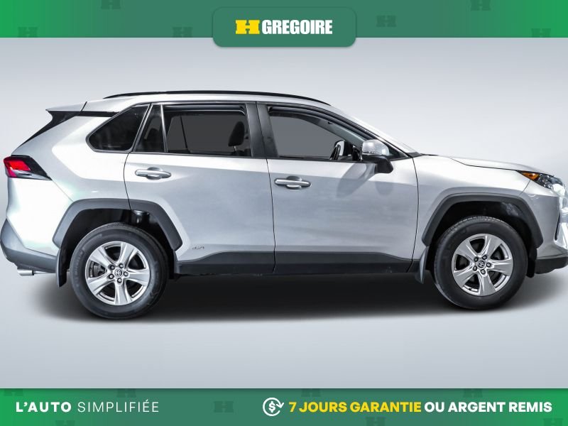 2022 Toyota Rav 4 Silver Saint-Eustache - photo #10