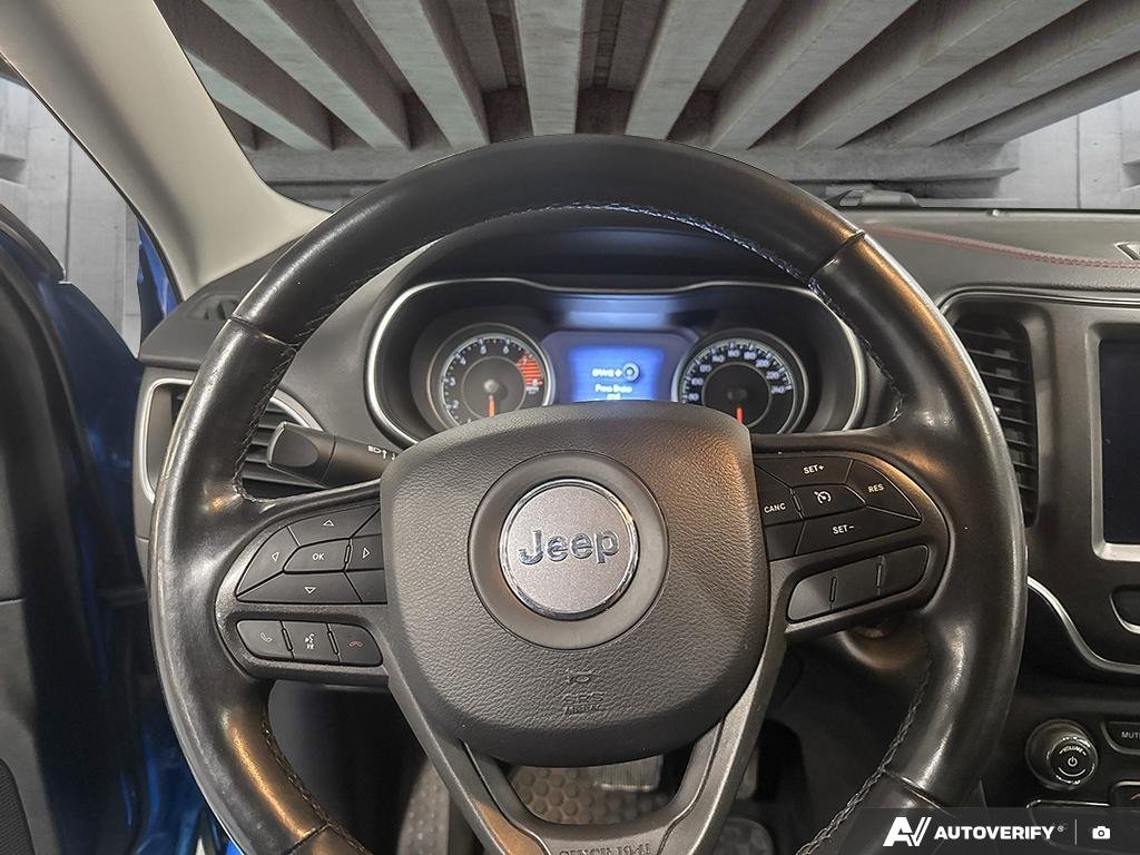 2020 Jeep Cherokee 2602134A | Trailhawk Elite Edmonton - photo #13
