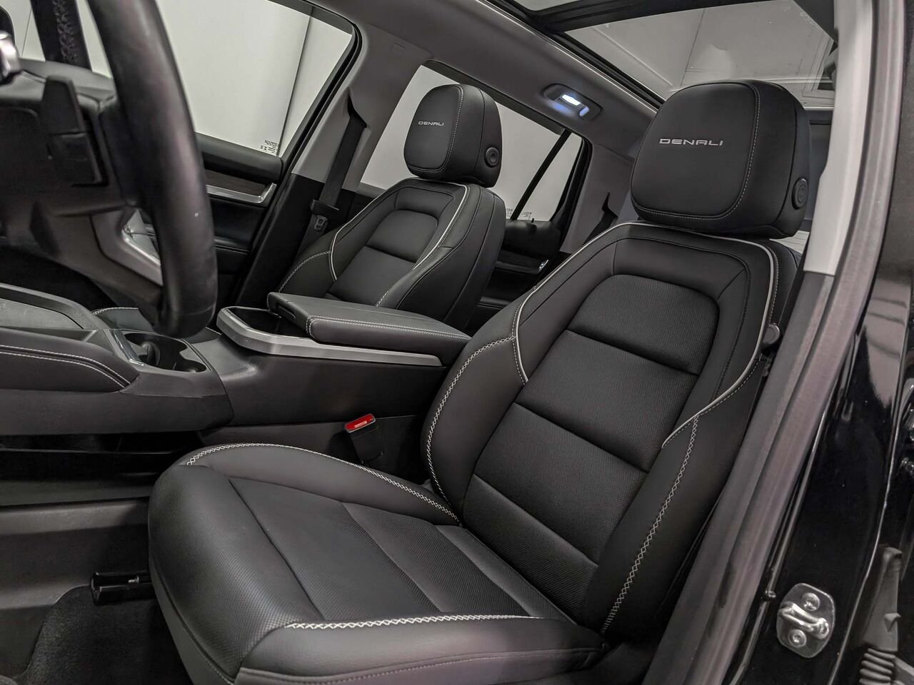 2026 GMC Terrain AWD Denali Toit Pano Black Sherbrooke - photo #6