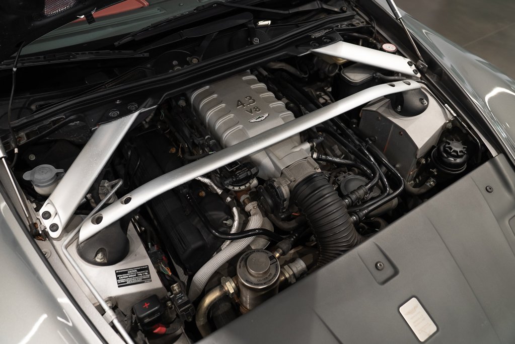 2008 Aston Martin Vantage Silver Montreal - photo #29