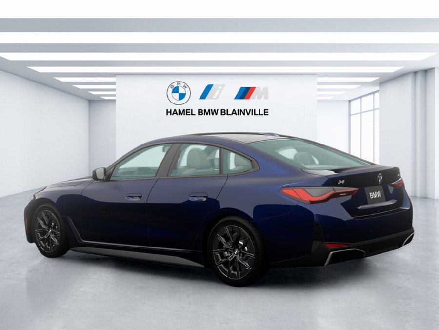 BMW i4 2026 2026 Bleu Portimao givré