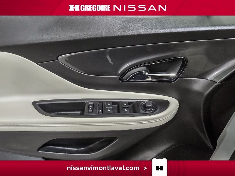 2019 Buick Encore White Laval - photo #12