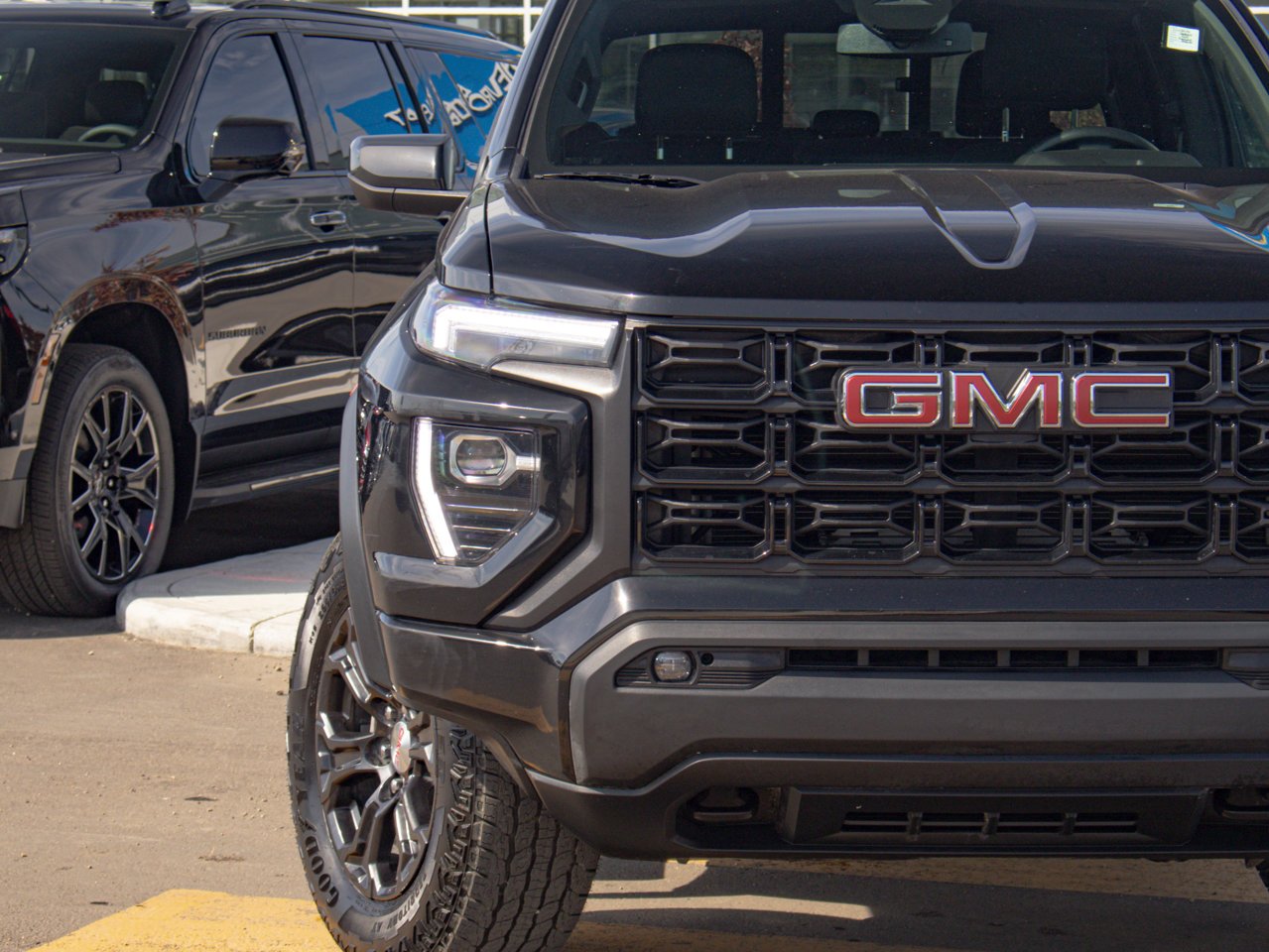 2024 GMC Canyon 4WD Crew Cab Elevation Black Sherwood Park - photo #4