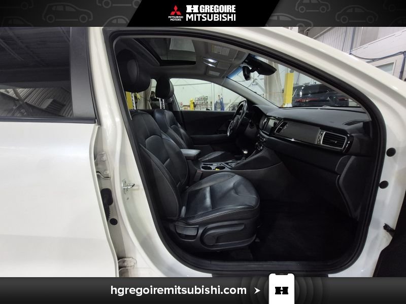 2019 Kia Niro White Saint-Eustache - photo #16