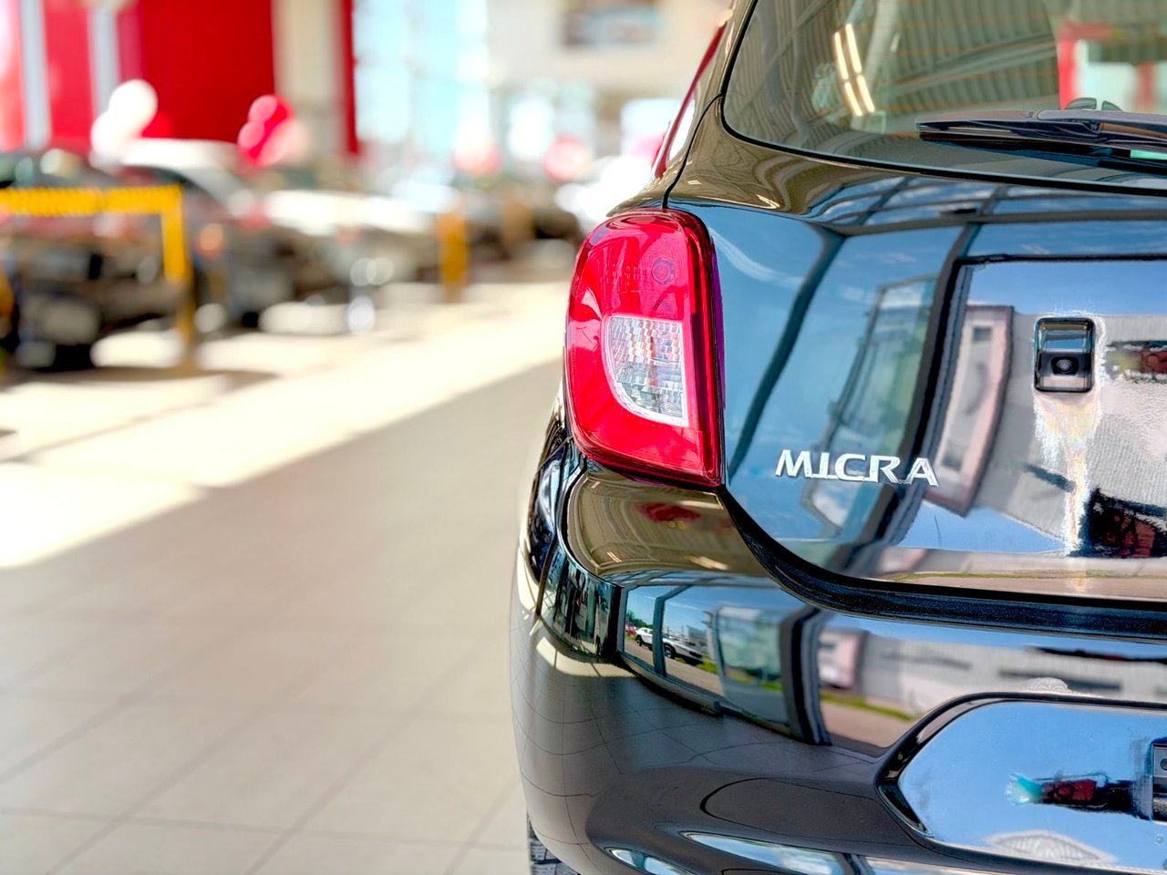 2019 Nissan Micra Black Notre-Dame-des-Prairies - photo #10