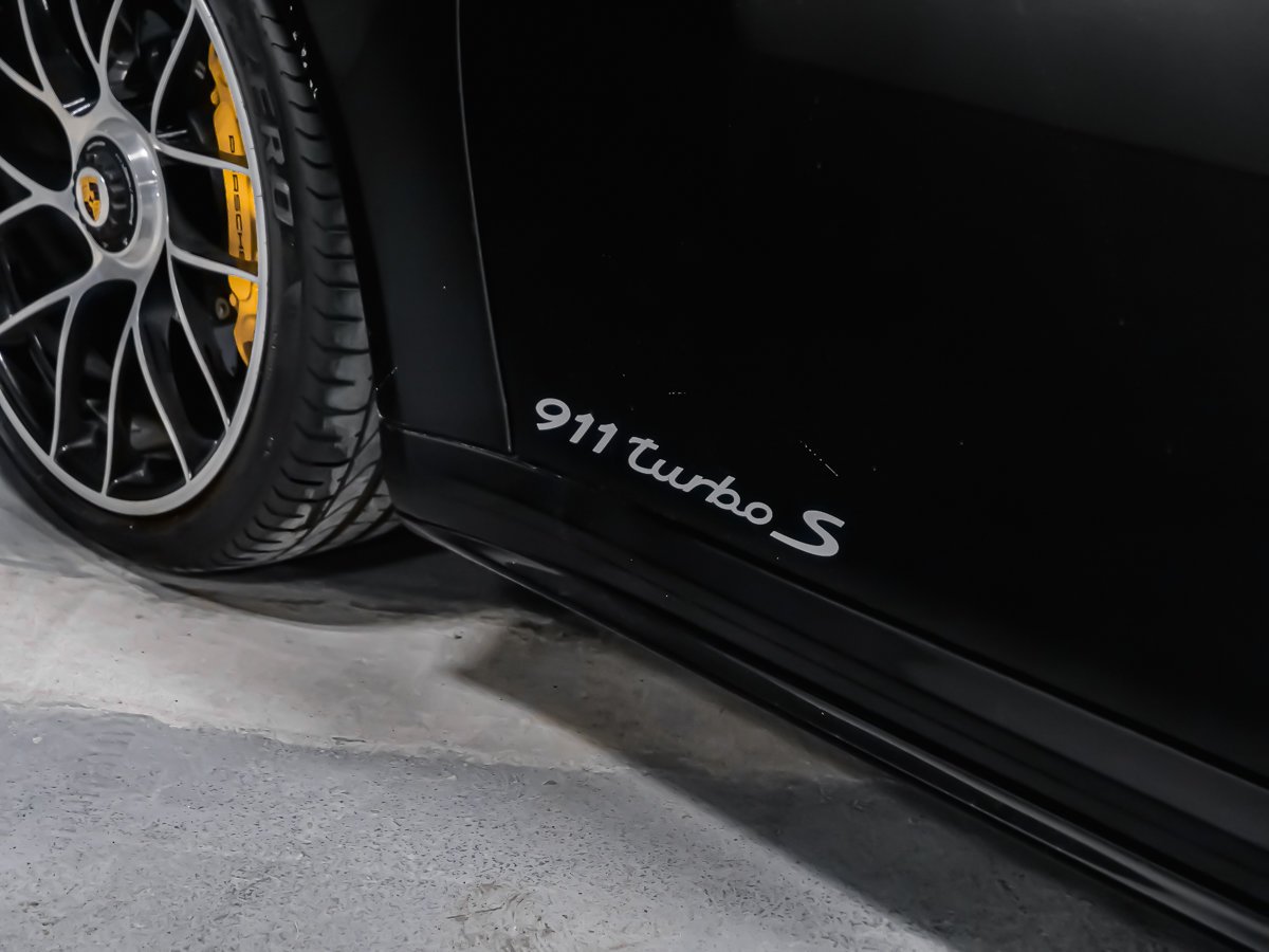 2017 Porsche 911 TURBO S Black Montreal - photo #7