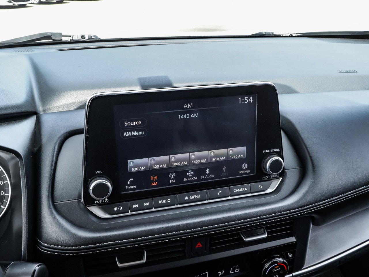 2024 Nissan Rogue AWD SV Moonroof White Sherwood Park - photo #26