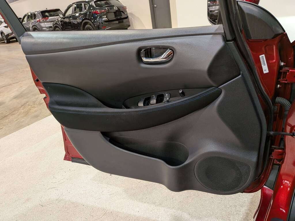 Nissan LEAF 2019 Rouge Val-David - photo #33