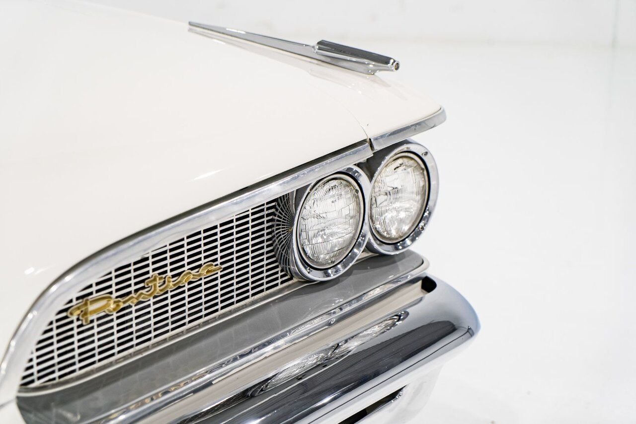 Pontiac PARISIENNE **PRIX EN USD** Fully restored with 261cu.in. and GM built sheet 1959 Blanc Montréal - photo #35