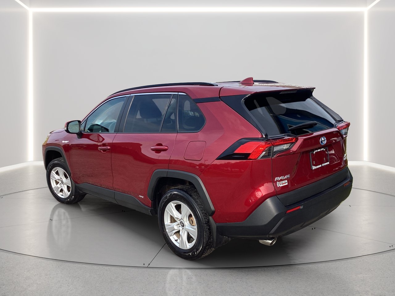 Toyota RAV4 hybride XLE TI 2021 Rouge Gatineau - photo #2