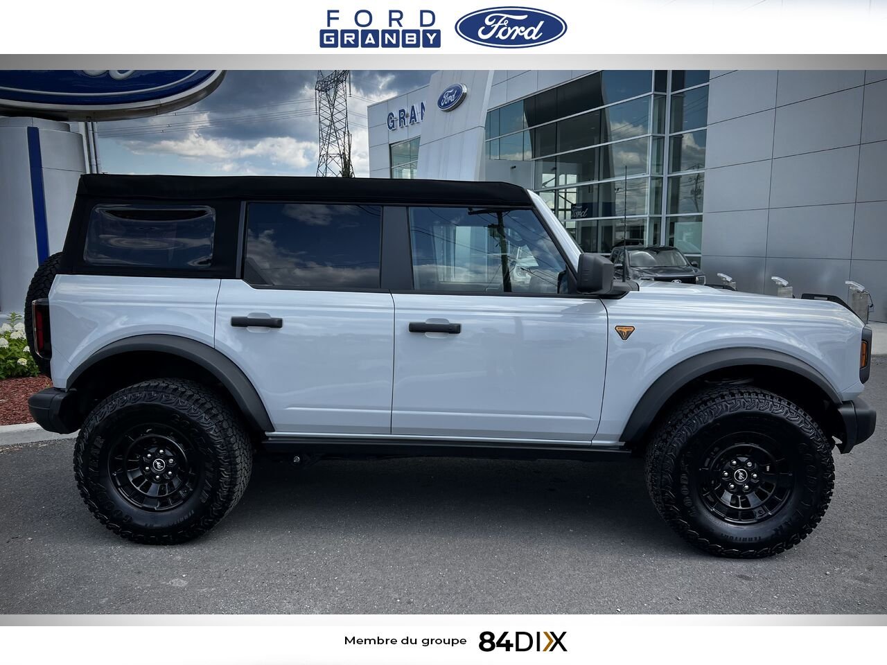 Ford BRONCO 2026 Gris Granby - photo #3
