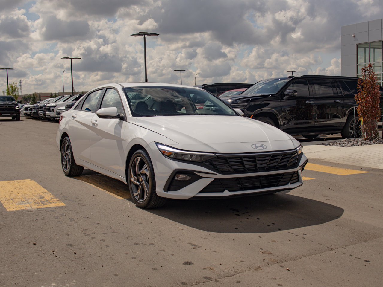2026 Hyundai Elantra Preferred IVT White Sherwood Park - photo #12