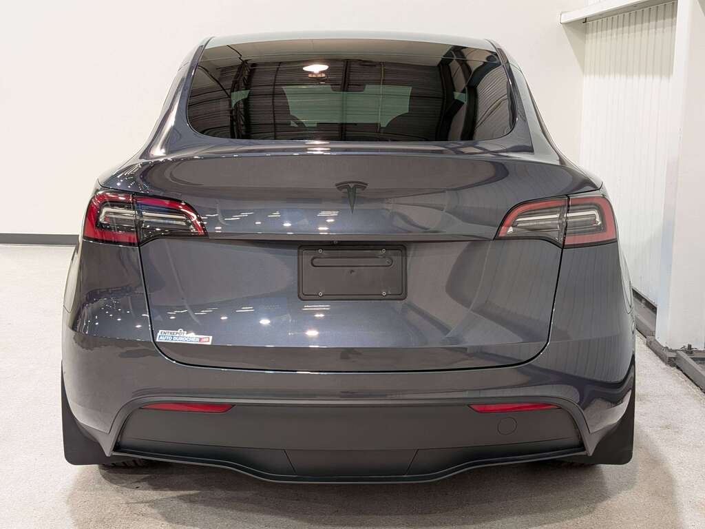2023 Tesla Model Y RWD Grey Val-David - photo #6