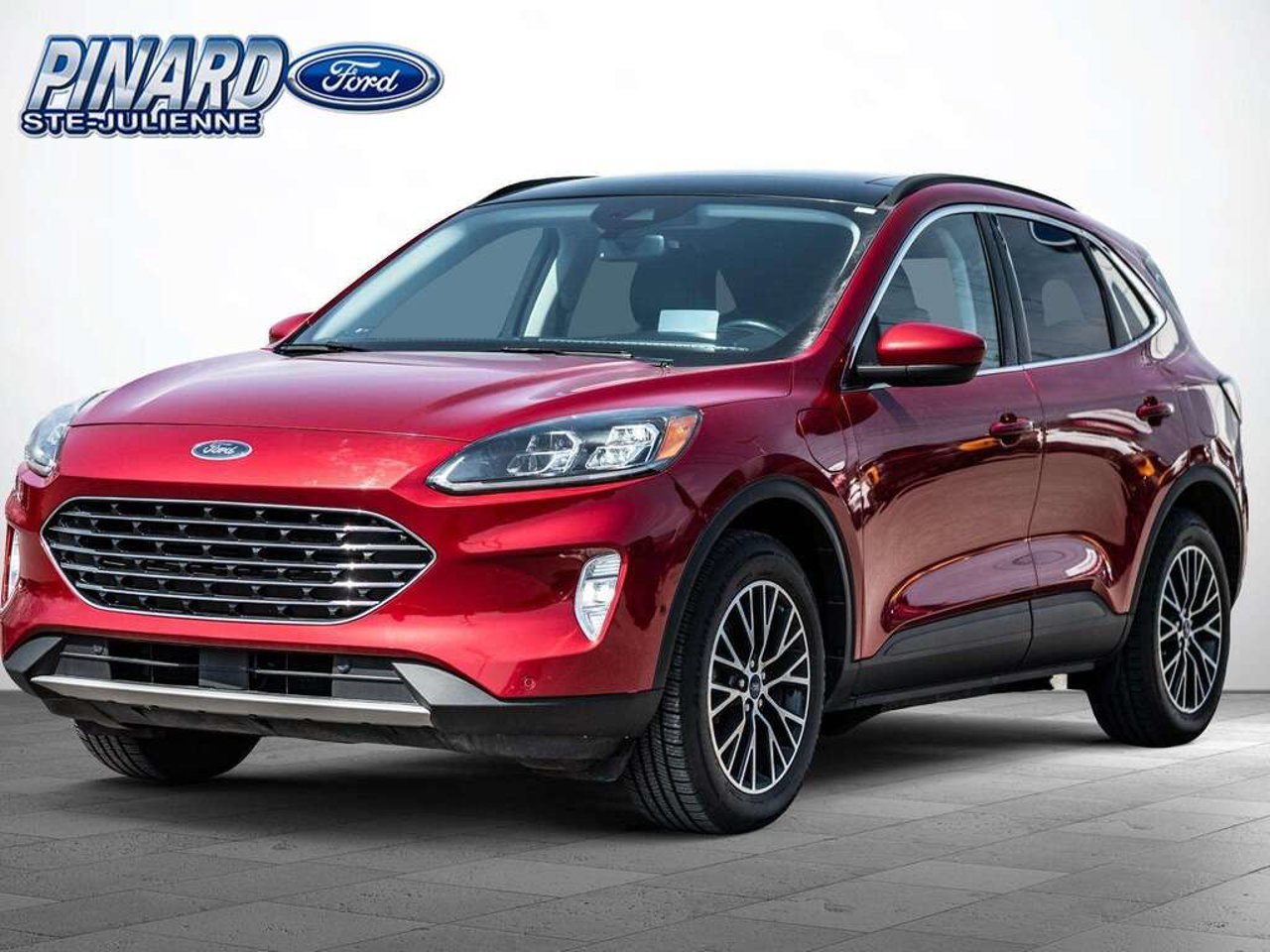 2021 Ford Escape Red Sainte-Julienne - photo #0