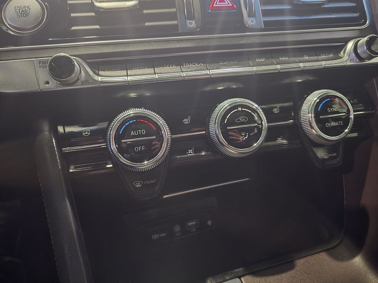 Genesis G70 2019 Noir Longueuil, - photo #19
