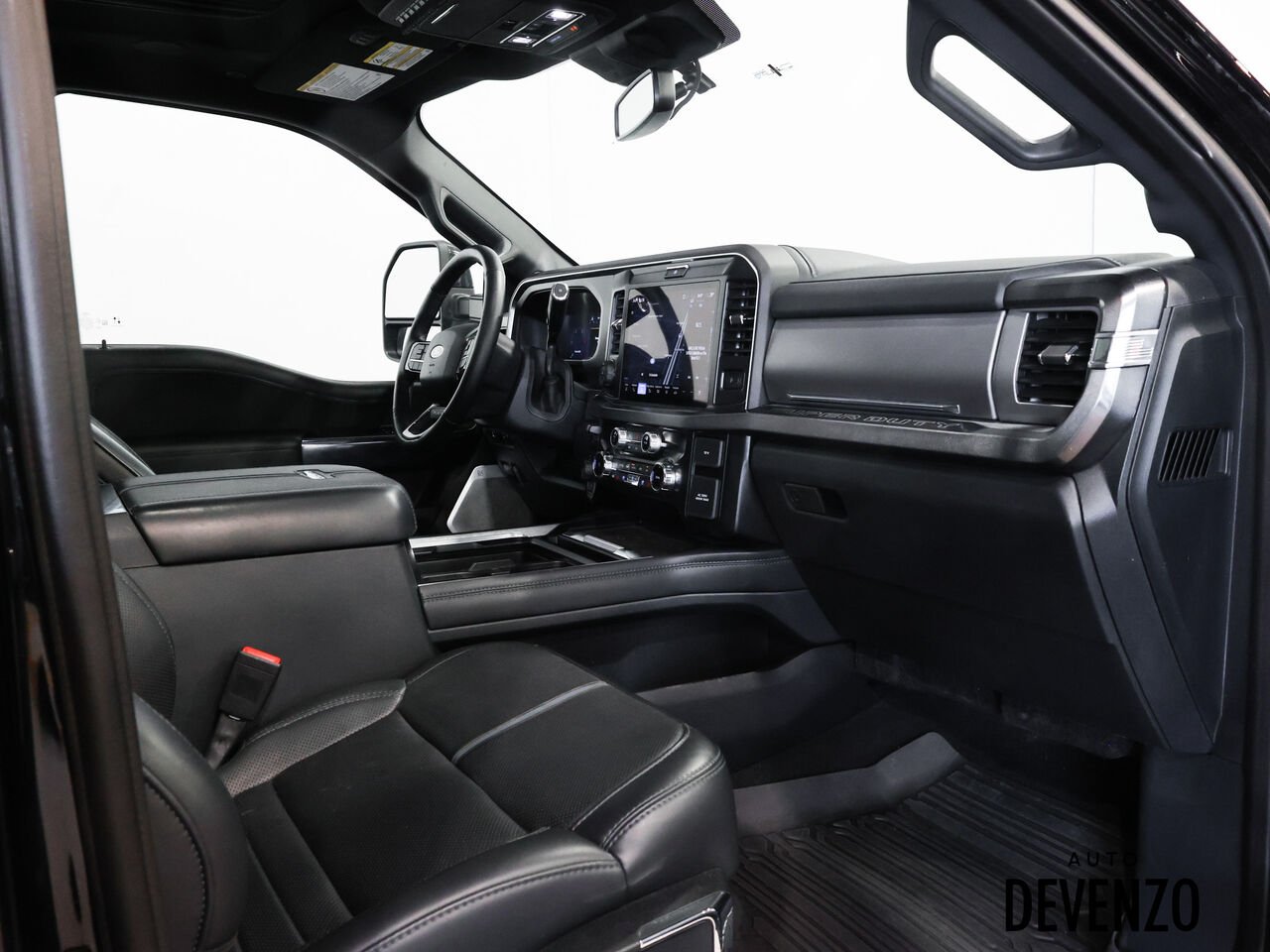 Ford Super Duty F-250 SRW 2025 Noir Saint-Eustache - photo #5