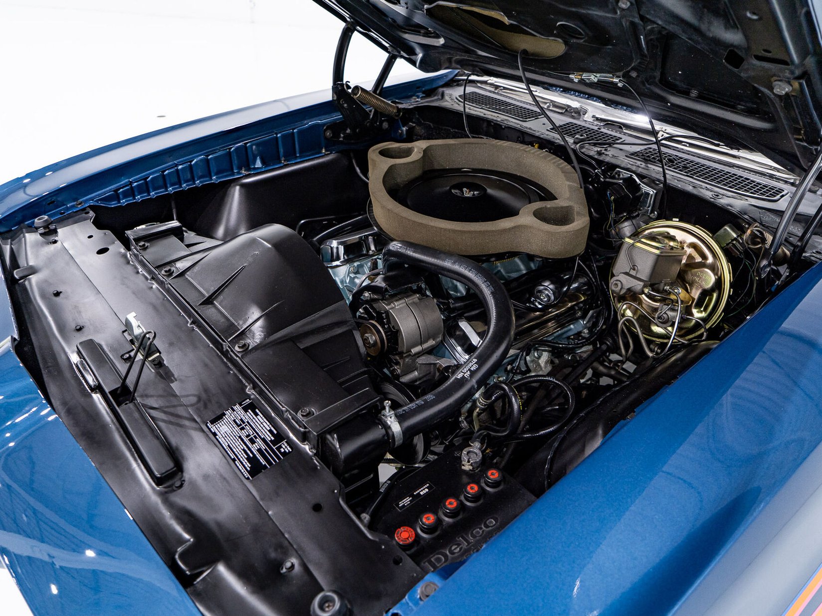 1970 Pontiac GTO The Judge Matching# Ram Air III 4-speed **PRIX EN USD** Blue Montreal - photo #46