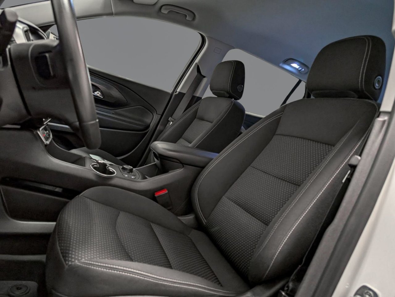 2023 GMC Terrain SLE Saint-Eustache - photo #8