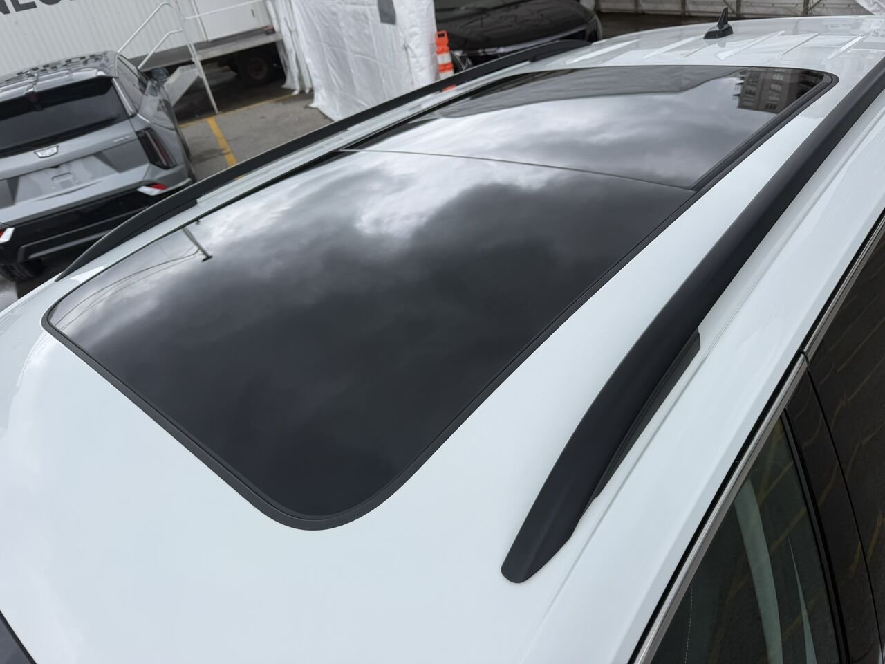 Volkswagen Tiguan Comfortline 4MOTION 2024 Blanc Laval - photo #12