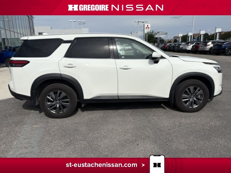 2022 Nissan Pathfinder White Saint-Eustache - photo #13