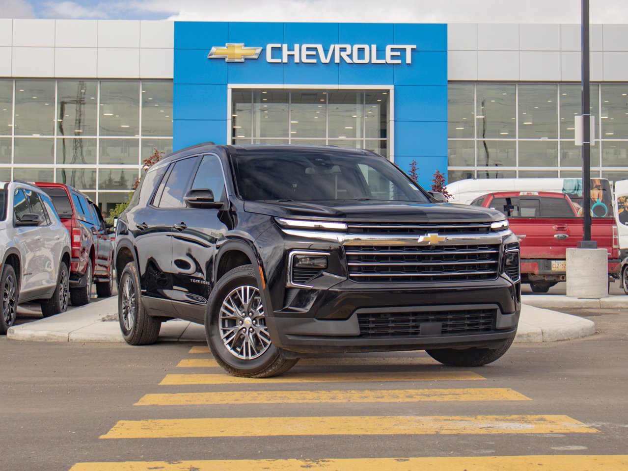 2026 Chevrolet Traverse AWD 4dr LT Black Sherwood Park - photo #1
