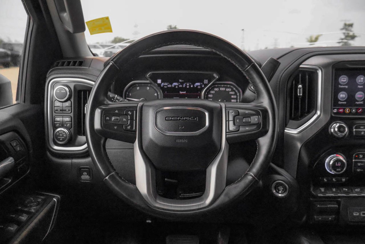 2023 GMC Sierra 2500HD 4WD Crew Cab 159 Denali White Sherwood Park - photo #19