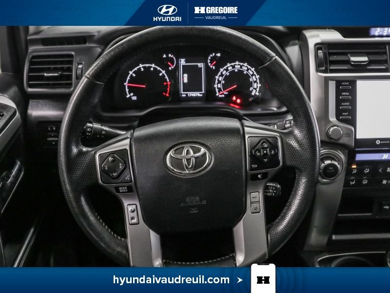 2020 Toyota 4Runner Grey Saint-Eustache - photo #22