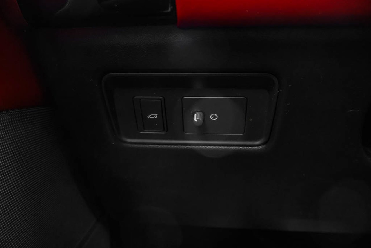2022 Land Rover Range Rover Sport V8 Supercharged Autobiography Dynamic Red Sherwood Park - photo #16