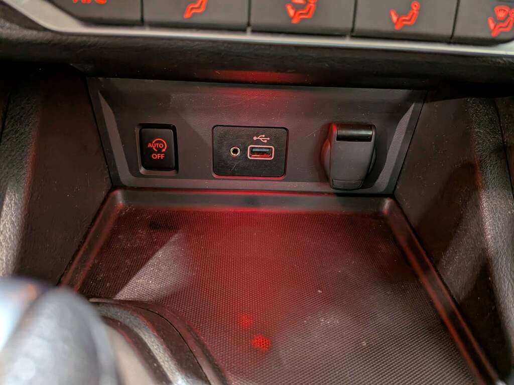 Nissan Sentra S Plus CVT 2024 Noir Val-David - photo #25