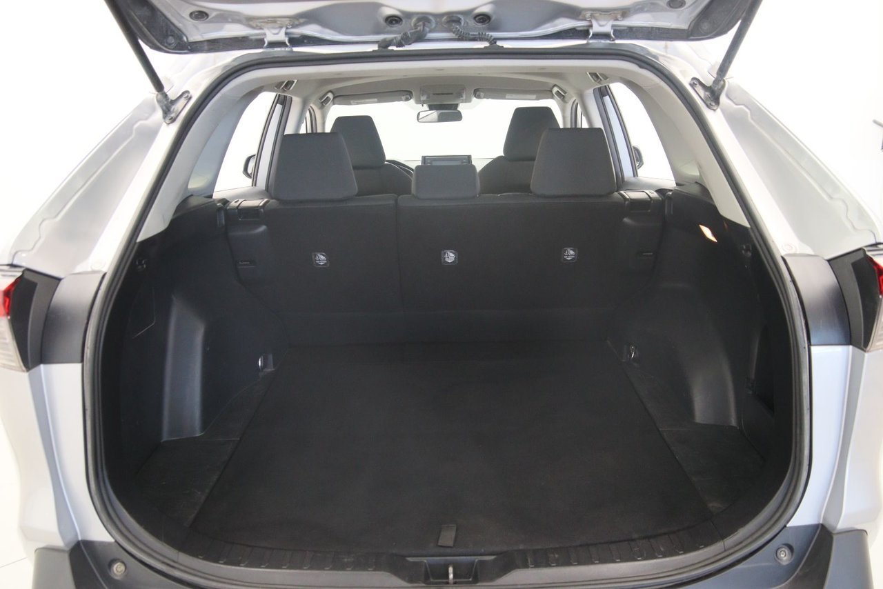 2020 Toyota RAV4 VIN 2T3B1RFV8LC078251 Grey Chicoutimi - photo #16