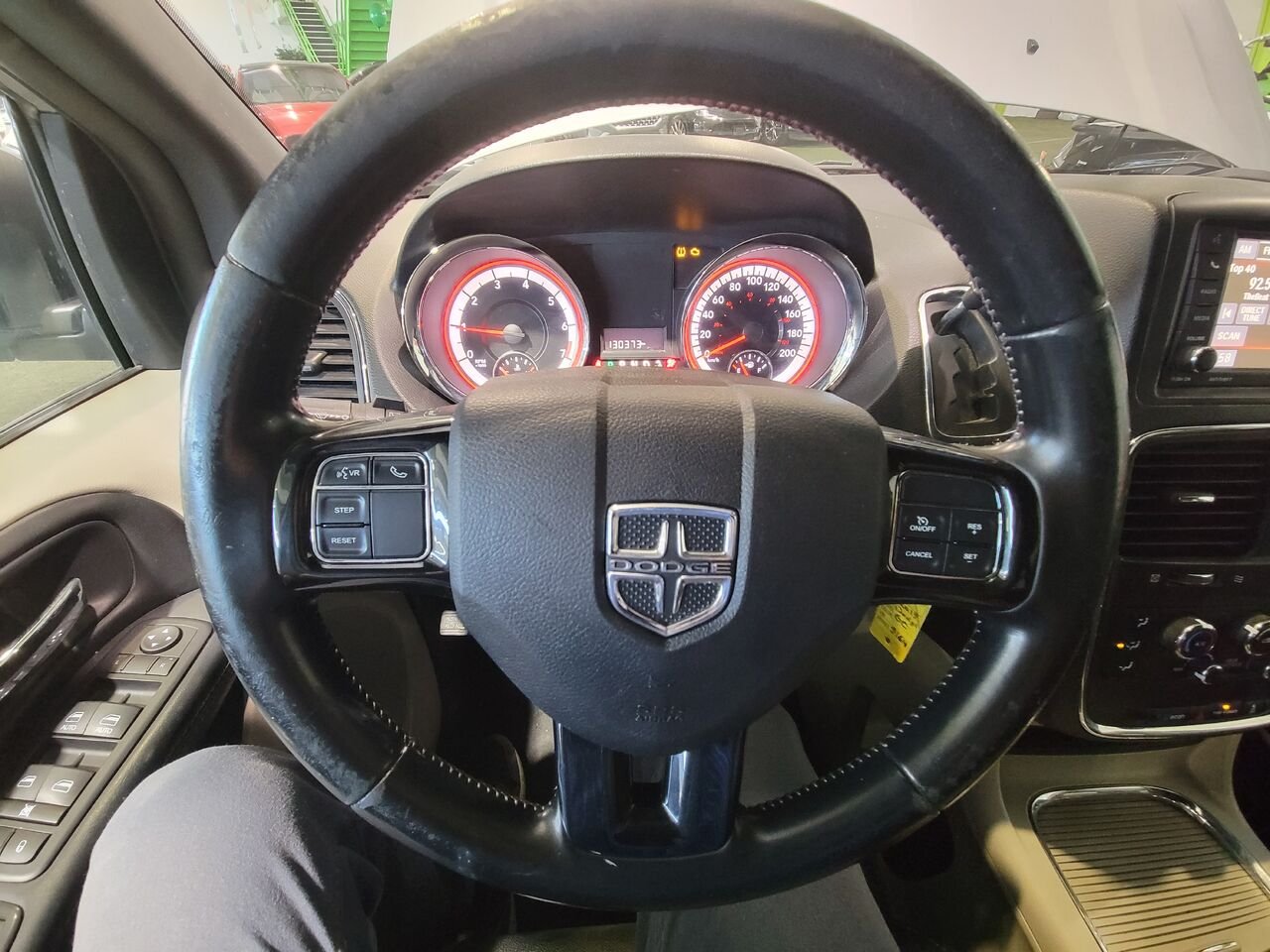 2019 Dodge Grand Caravan Silver  - photo #15
