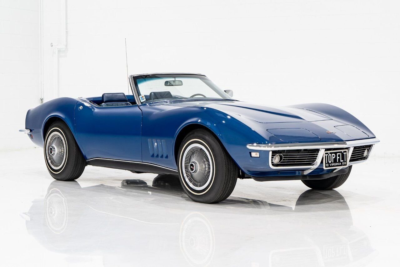 Chevrolet Corvette *PRIX EN USD* Matching numbers Top flight with extensive documentation 1968 Bleu Montréal - photo #43