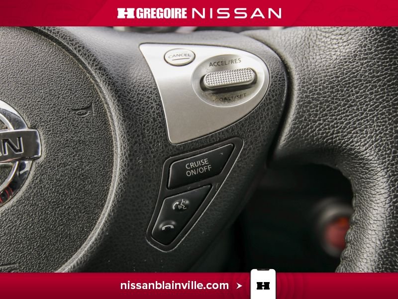Nissan Sentra 2017 Blanc Laval - photo #17