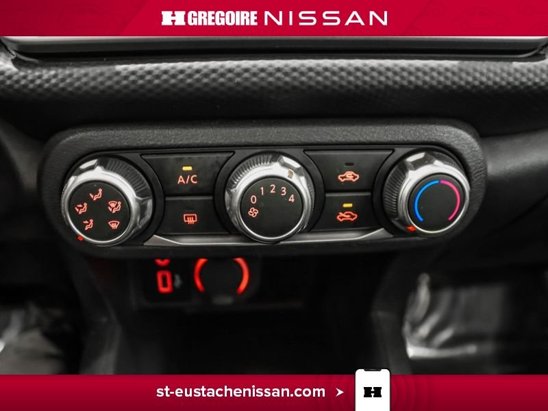 2024 Nissan Kicks White Laval - photo #21