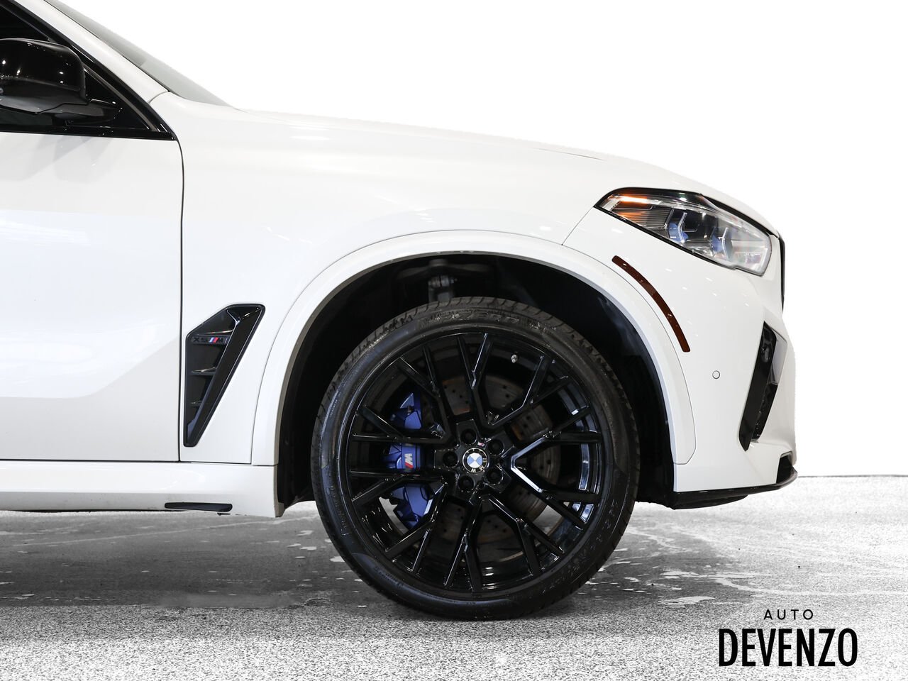 2022 BMW X5 M White Saint-Eustache - photo #5