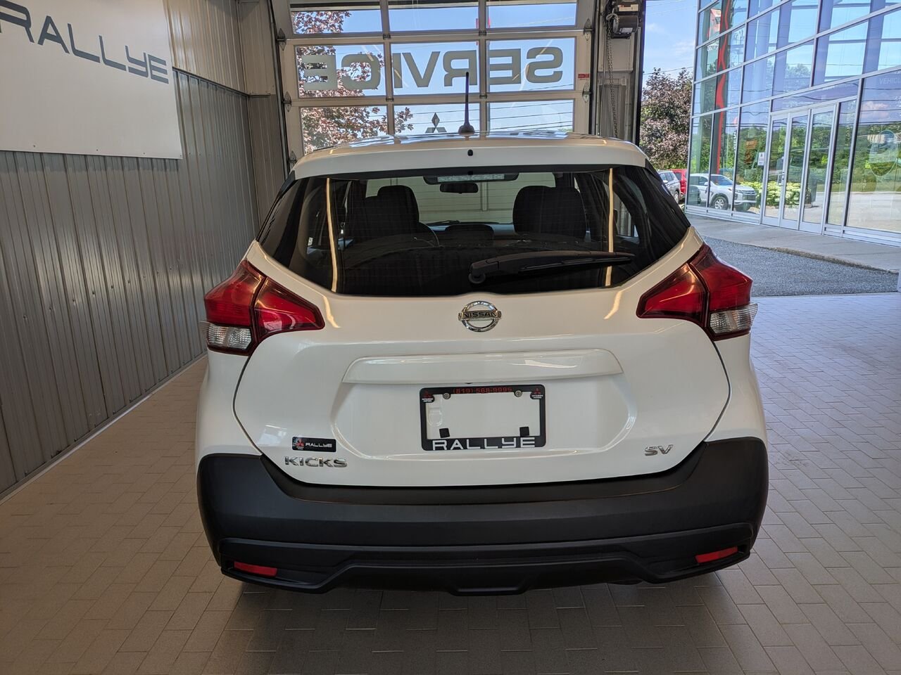 2018 Nissan Kicks White Gatineau - photo #2