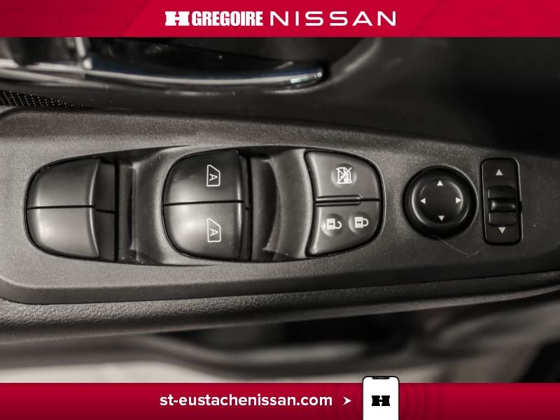 Nissan Kicks 2023 Blanc Laval - photo #24